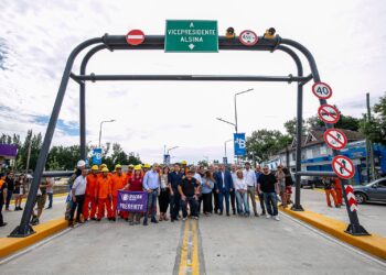 Inauguraron el bajo a nivel de Longchamps que había frenado Milei