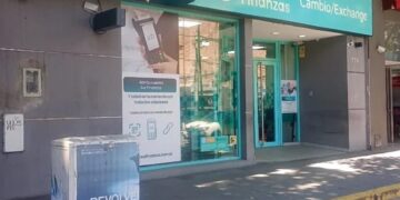 Allanaron la financiera de Adrogué y al club Banfield por lavado de dinero