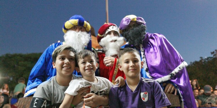 Los Reyes Magos recorrerán el domingo las calles de Burzaco