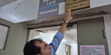 Conmovedor homenaje a un médico del Oñativia que se jubiló