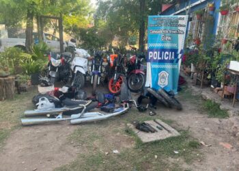 La policía desmanteló un desarmadero de autopartes en Glew