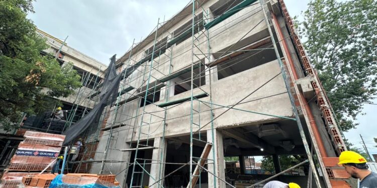 El municipio de Brown avanza con la obra del nuevo edificio de aulas para el Instituto N°41