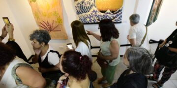 Inauguraron en Brown la segunda edición del Salón de Arte Textil con artistas de distintas provincias
