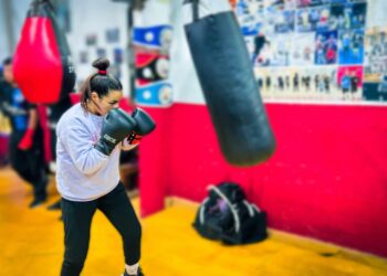 “La Piru” Granadino: la boxeadora de Claypole va por el título sudamericano