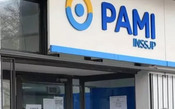 Los médicos de cabecera de PAMI inician un paro de 72 horas: denuncian recortes y advierten impacto en la atención