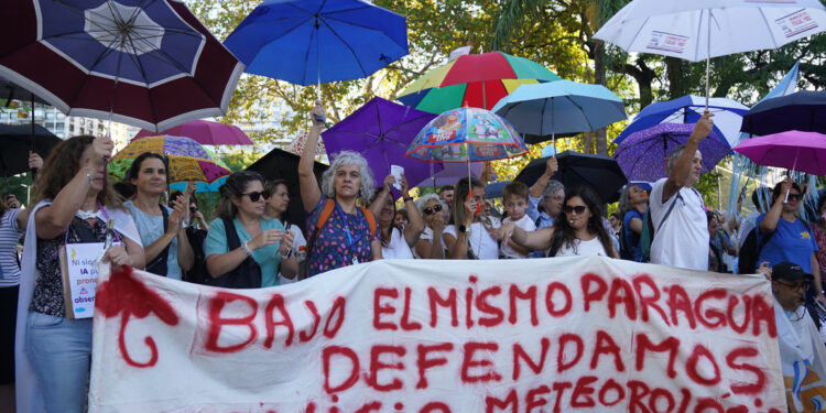 El Servicio Meteorológico rechazó el despido de 240 empleados anunciados por Milei y marchará a Plaza de Mayo