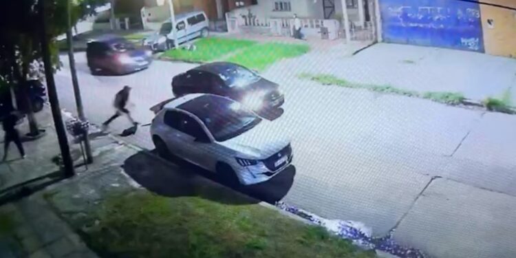 Temperley: conmoción por el asesinato de un joven estudiante de 21 años al que mataron para robarle el celular