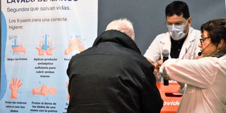 Realizaron en Burzaco un jornada de concientización por el Día Mundial de la Higiene de Manos