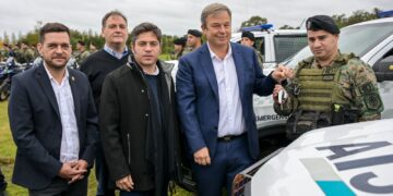 Kicillof, Cascallares y Fabiani inauguraron dos bases policiales y entregaron patrulleros