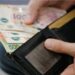 7 de cada 10 trabajadores argentinos gastan su sueldo en menos de 14 días