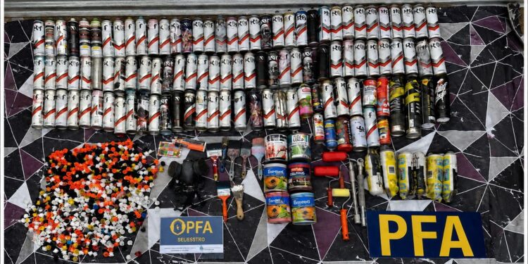 Vandalismo en Glew: desbaratan una banda de grafiteros del Roca