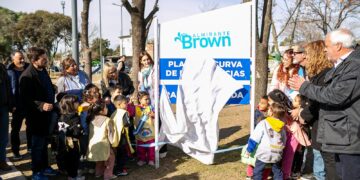 Inauguraron la plaza «Curva de las Infancias» en Calzada