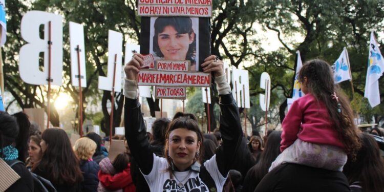 “Ni Una Menos le salvó el corazón a un montón de gente”: el impactante testimonio de la hija de una víctima de femicidio en Calzada
