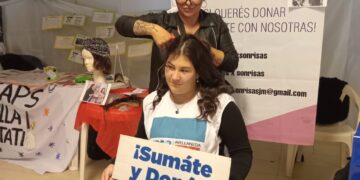 Burzaco: realizan cortes gratuitos para una colecta de pelo solidaria para pacientes con cáncer