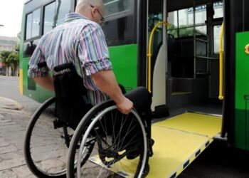 El pasaje gratuito para personas con discapacidad podrá gestionarse con la SUBE