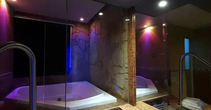 Quilmes: hotel alojamiento deberá pagar 17 millones de pesos a una mujer se fracturó en un jacuzzi